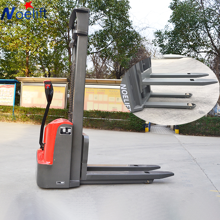 Economic Electric Pallet Stacker 4.jpg